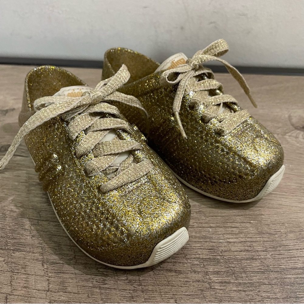 Mini Melissa Gold Glitter Love System Jelly Trainers Sneakers. Size 8 Toddler